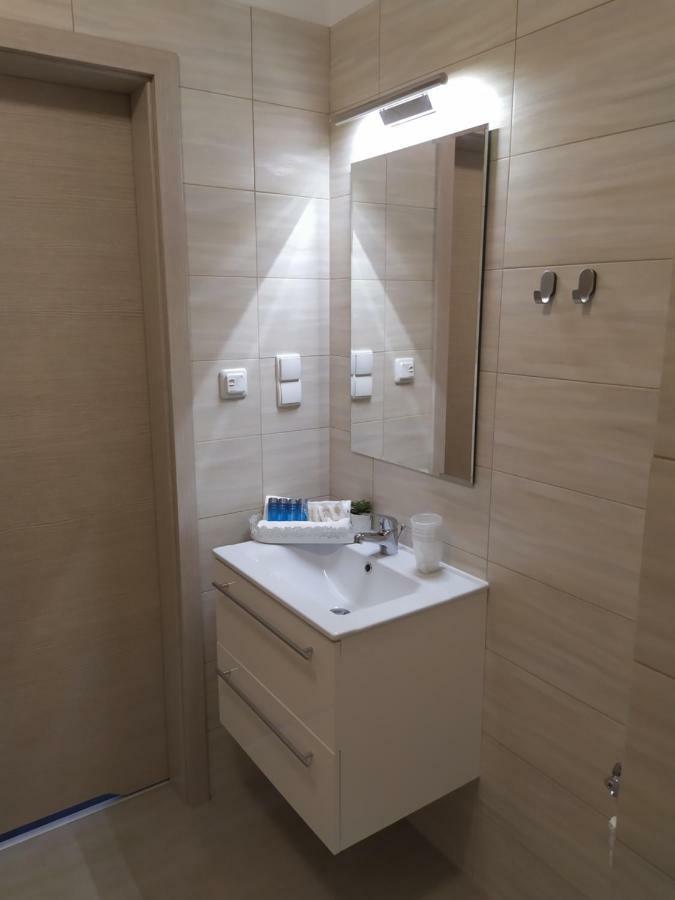 Villa Centro 오시비엥침 외부 사진